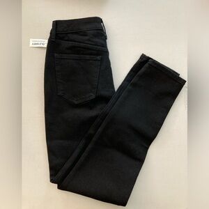 Old Navy Womens, Size 4 Tall, high- rise straight, Black denim Jeans